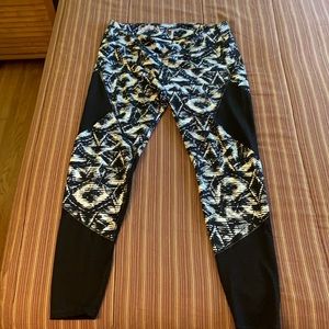 Go Dry Leggings ~Gently Worn~